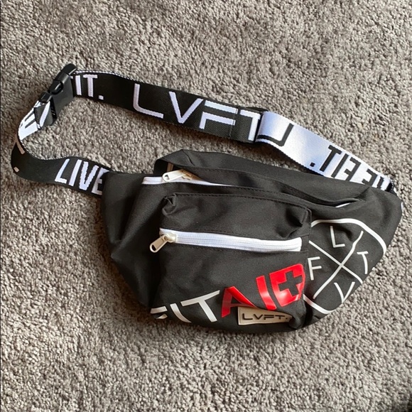 Gymshark Handbags - LIVEFIT ❌ FIT AID Fanny Pack